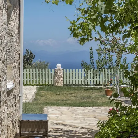 Gkountis Garden * Лефкада