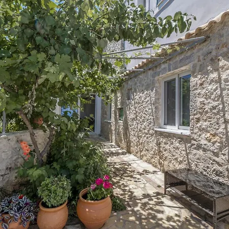 Gkountis Garden * Lefkáda