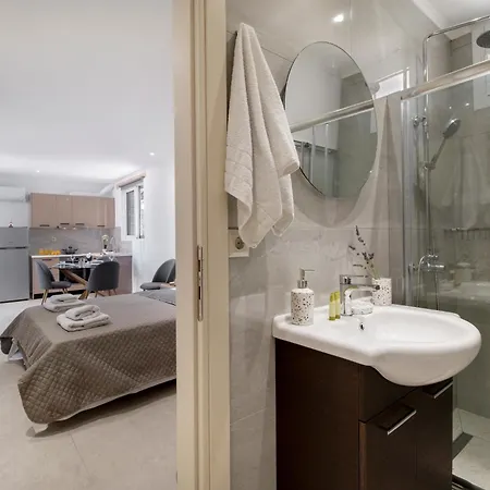 Gkountis Garden Apartment